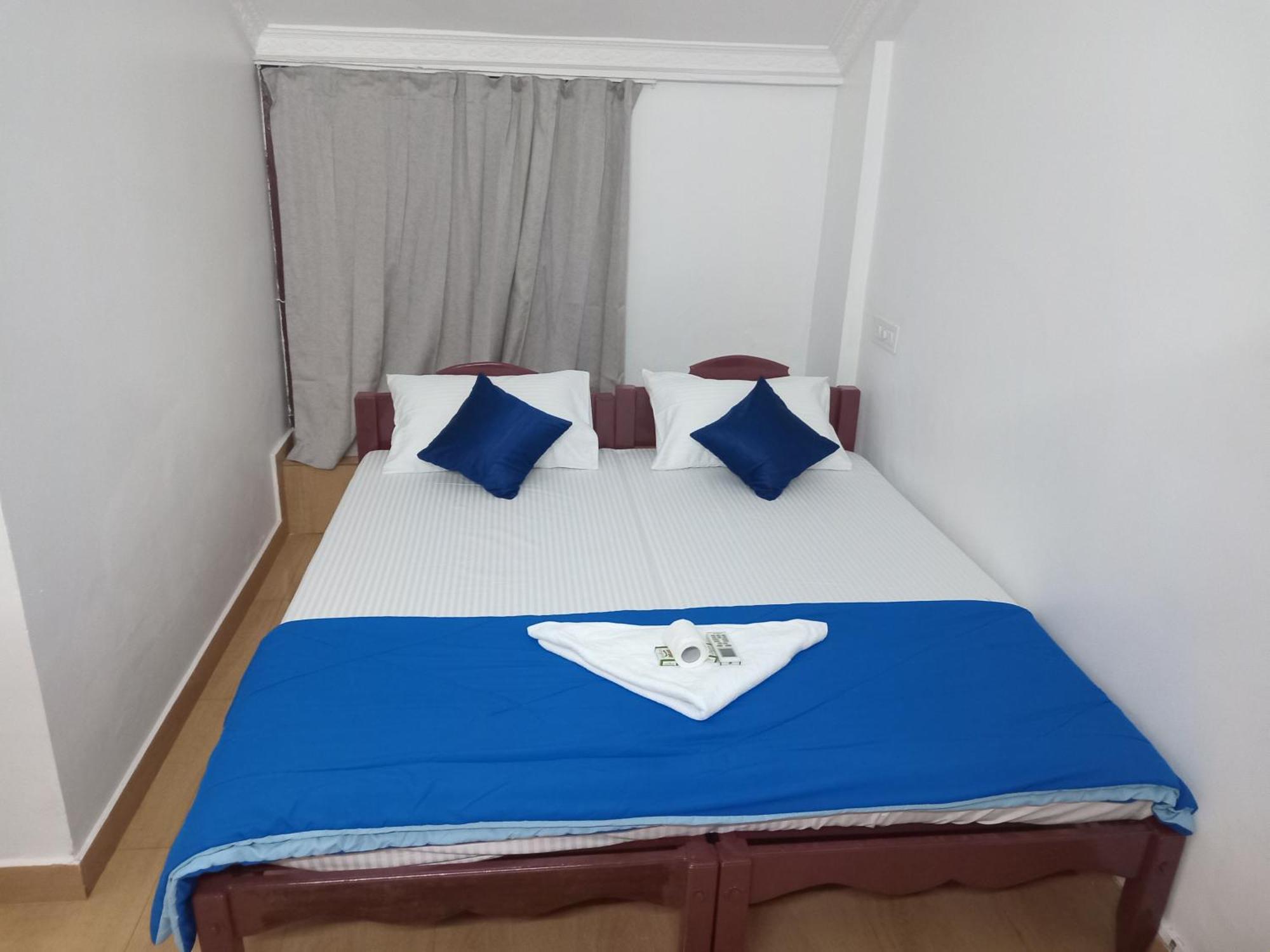 Xhostel Hostel Kochi Bagian luar foto