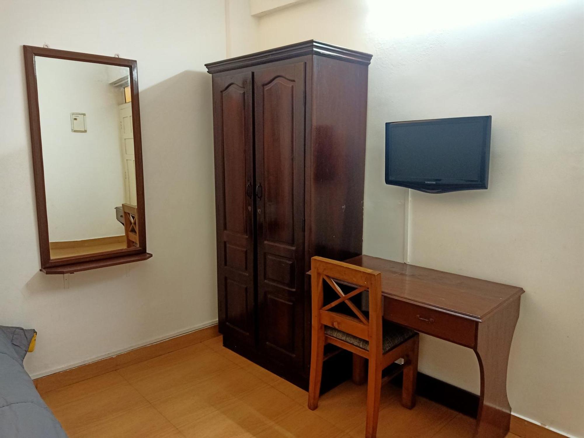 Xhostel Hostel Kochi Bagian luar foto